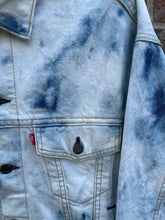 Load image into Gallery viewer, 90’s Levi’s Custom Dyed Denim Jacket
