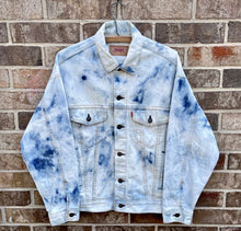 Load image into Gallery viewer, 90’s Levi’s Custom Dyed Denim Jacket
